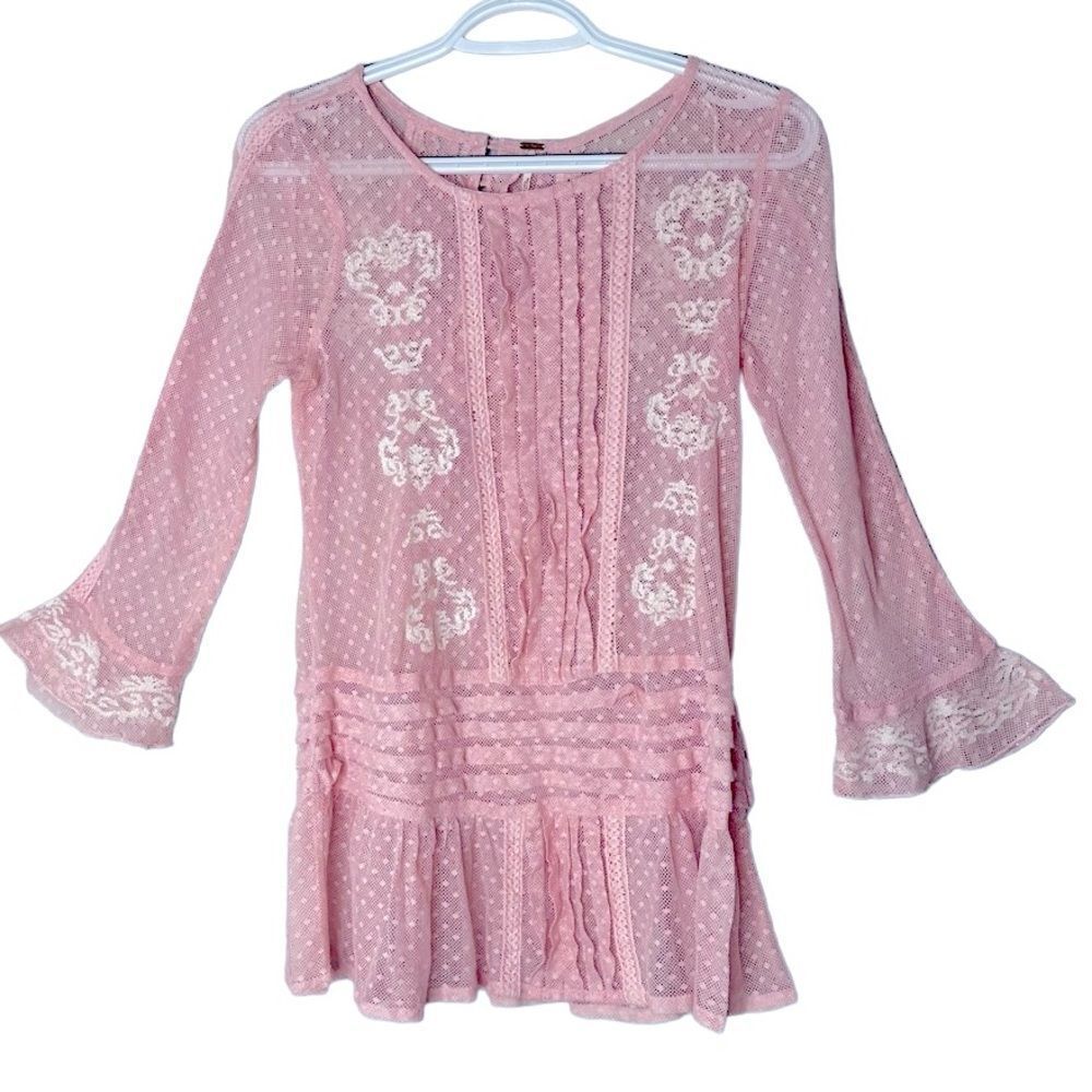 Free People dainty lightweight embroidered pink lace top women’s XS